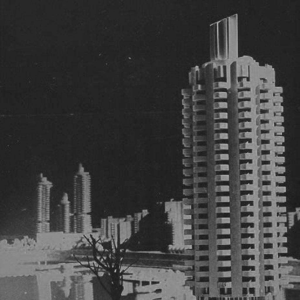 THE OBOLON RESIDENTIAL BUILDINGS (KIEV)