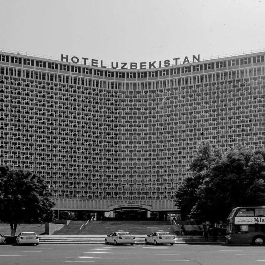 http://socialistmodernism.com/ http://bacu.ro/